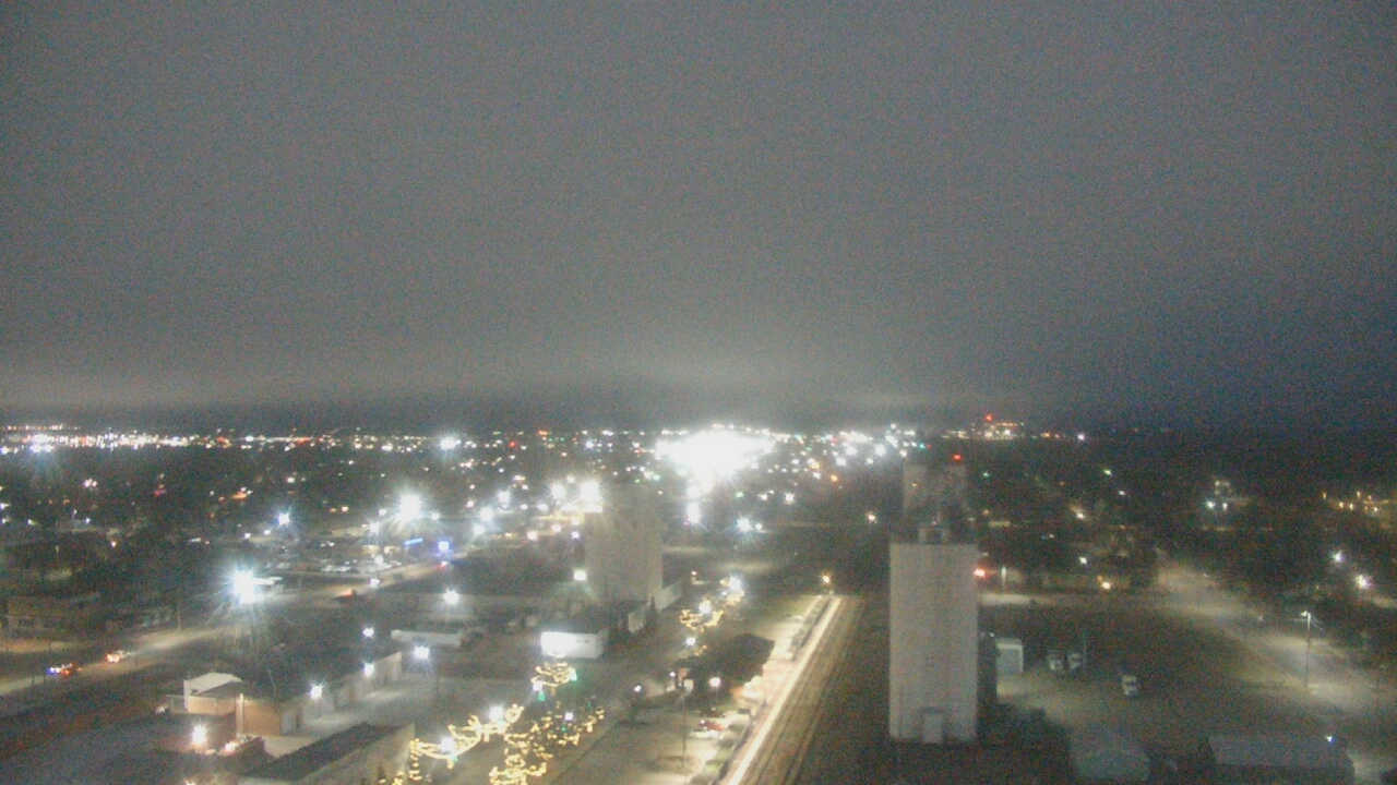 Thumbnail for current weather camera view from Garden City Coop Inc - city center in Garden City, Kansas