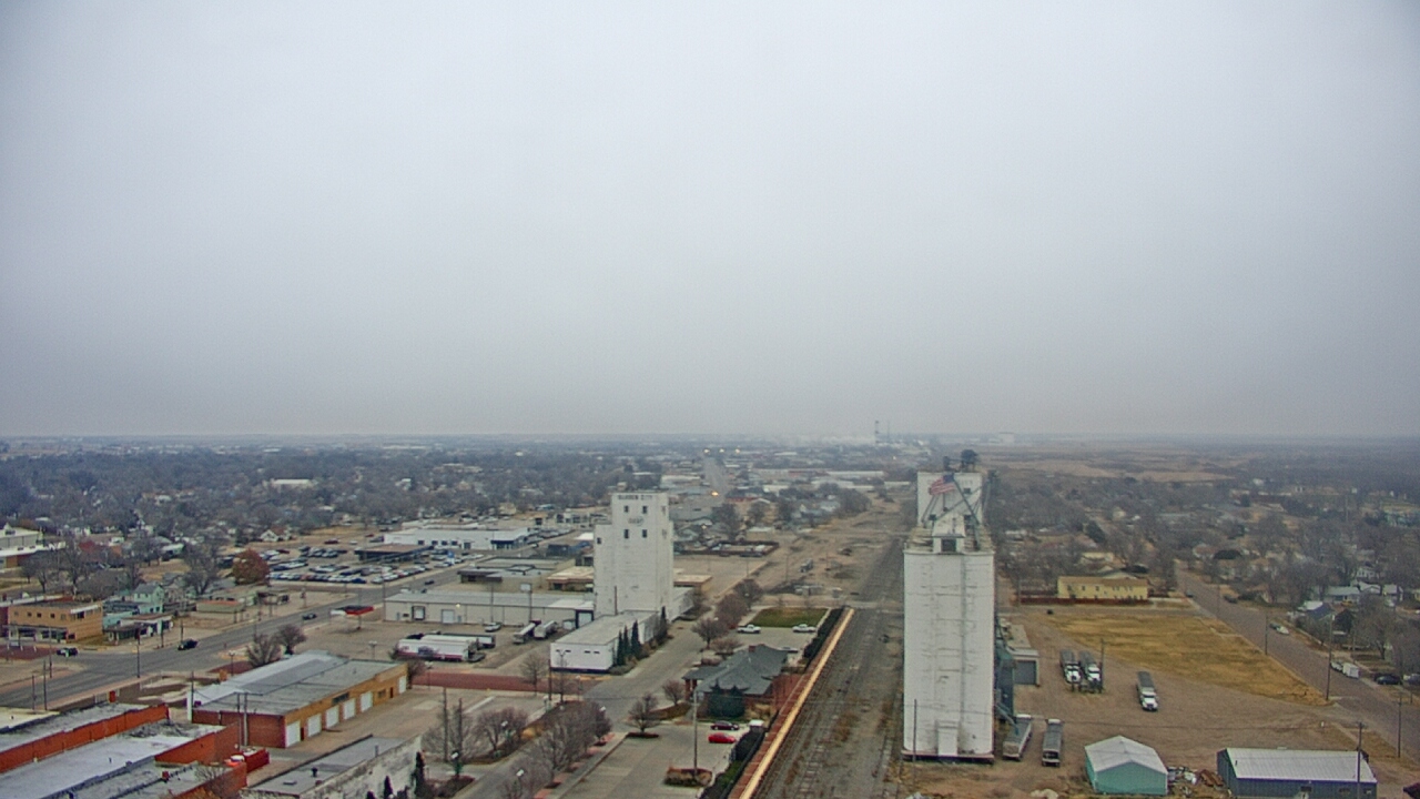 Thumbnail for current weather camera view from Garden City Coop Inc - city center in Garden City, Kansas