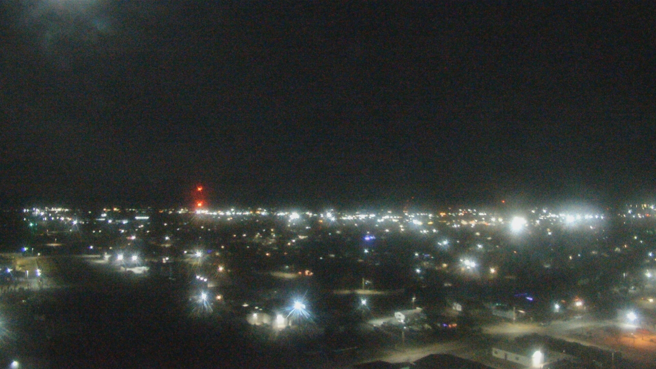 Thumbnail for current weather camera view from Garden City Coop Inc - city center in Garden City, Kansas