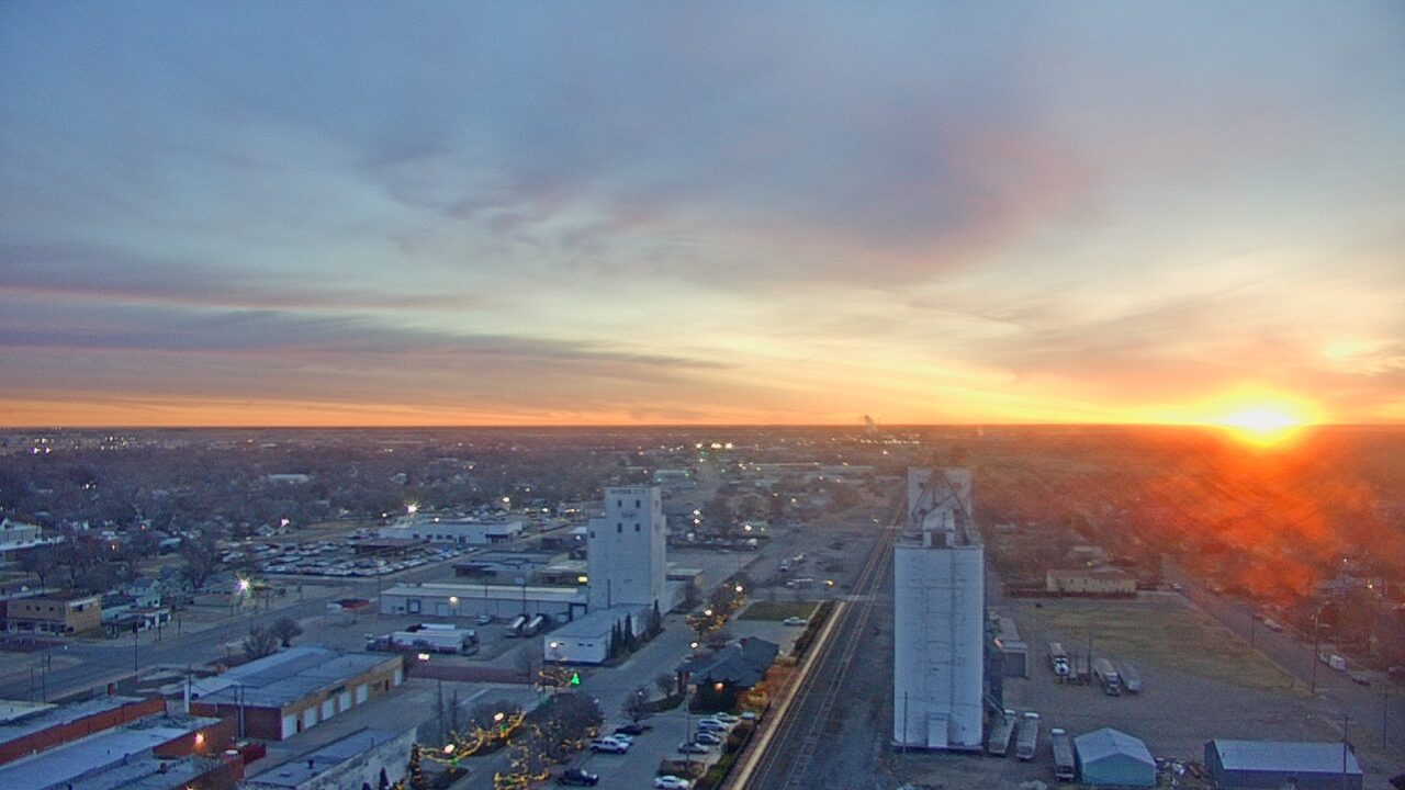 Thumbnail for current weather camera view from Garden City Coop Inc - city center in Garden City, Kansas