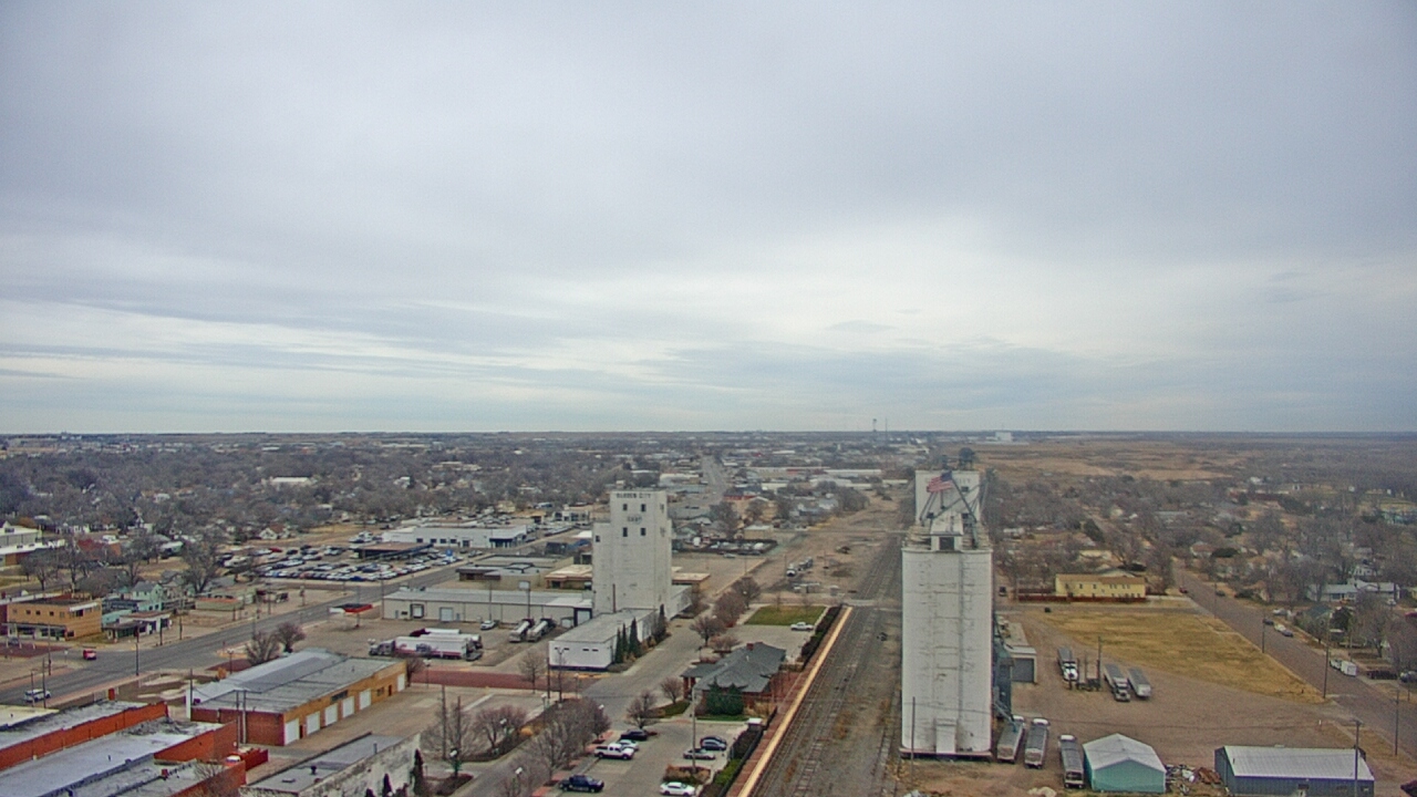 Thumbnail for current weather camera view from Garden City Coop Inc - city center in Garden City, Kansas