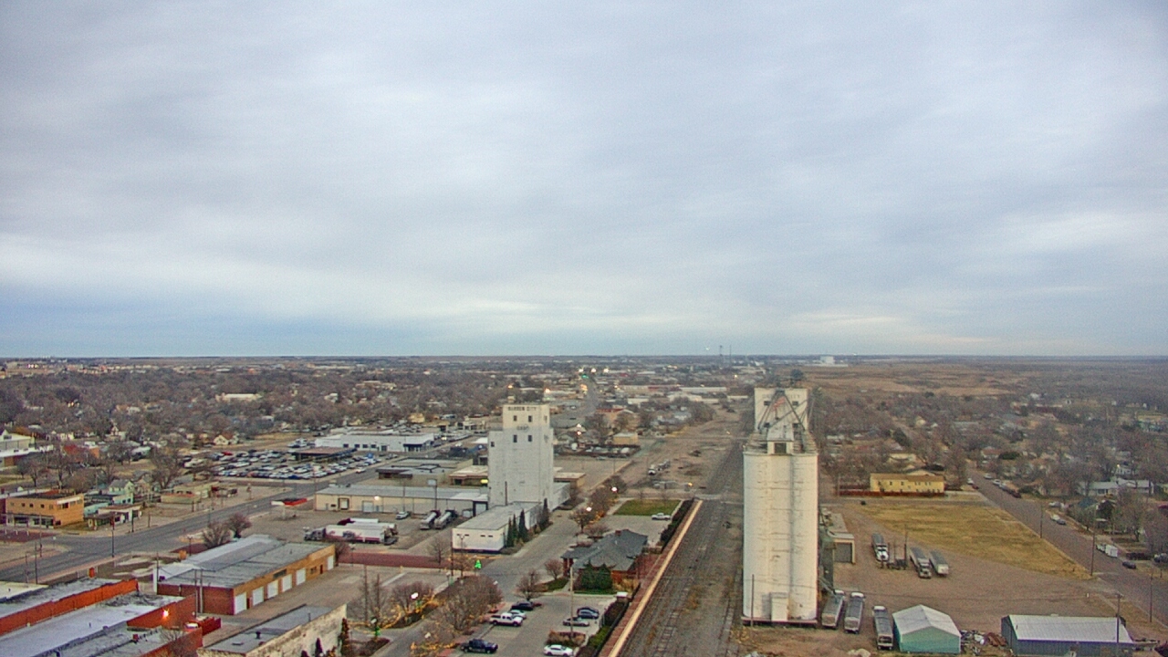 Thumbnail for current weather camera view from Garden City Coop Inc - city center in Garden City, Kansas