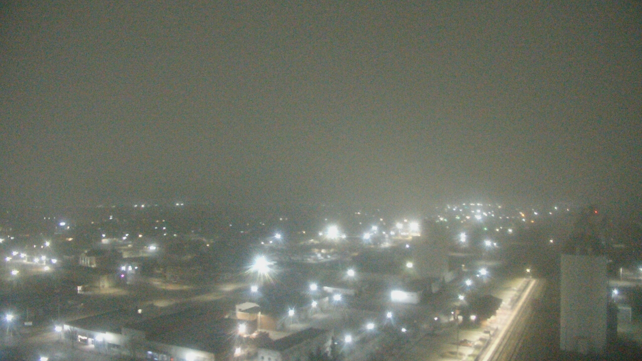 Thumbnail for current weather camera view from Garden City Coop Inc - city center in Garden City, Kansas