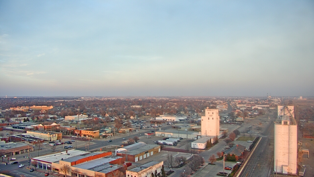 Thumbnail for current weather camera view from Garden City Coop Inc - city center in Garden City, Kansas