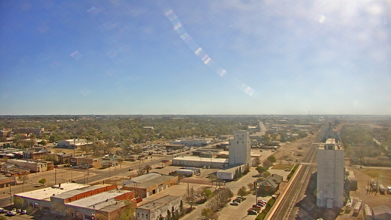 Thumbnail for current weather camera view from Garden City Coop Inc - city center in Garden City, Kansas