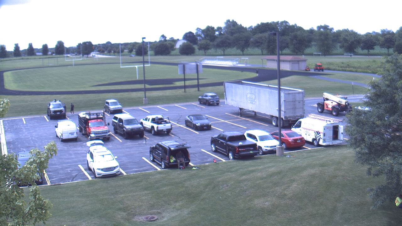 Thumbnail for current weather camera view from Geneva MS in Geneva, Illinois