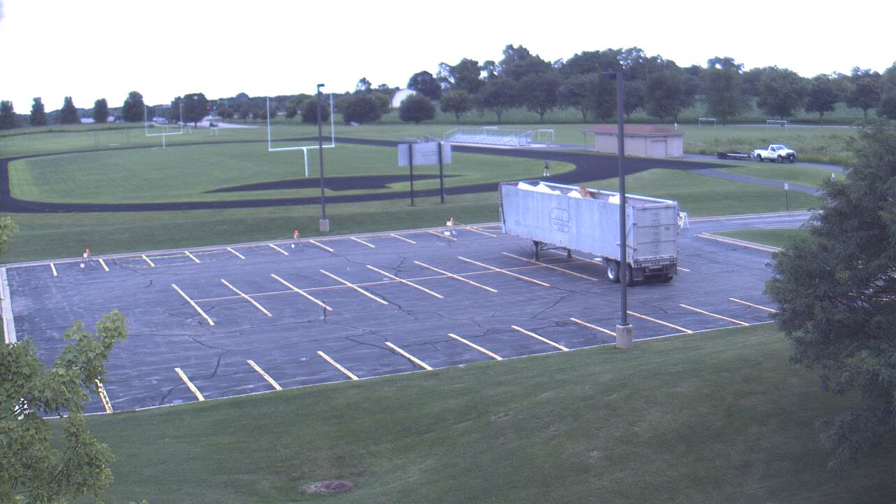 Thumbnail for current weather camera view from Geneva MS in Geneva, Illinois