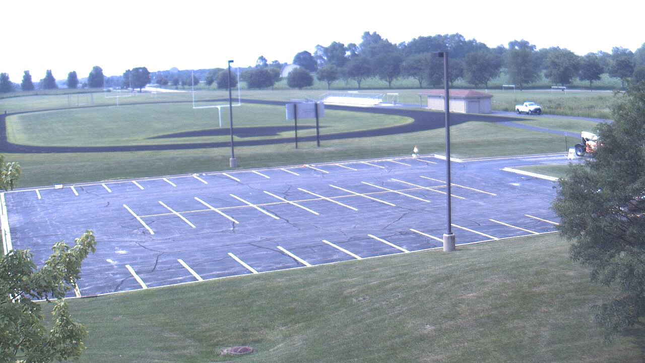Thumbnail for current weather camera view from Geneva MS in Geneva, Illinois
