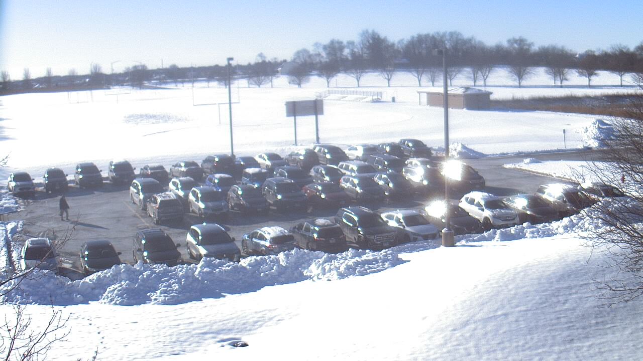 Thumbnail for current weather camera view from Geneva MS in Geneva, Illinois