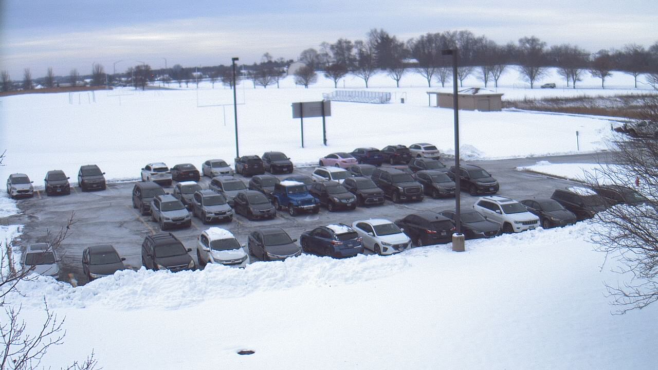 Thumbnail for current weather camera view from Geneva MS in Geneva, Illinois