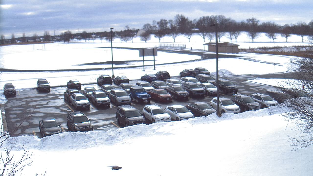 Thumbnail for current weather camera view from Geneva MS in Geneva, Illinois