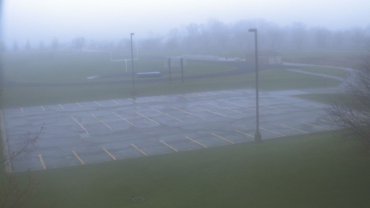 Thumbnail for current weather camera view from Geneva MS in Geneva, Illinois