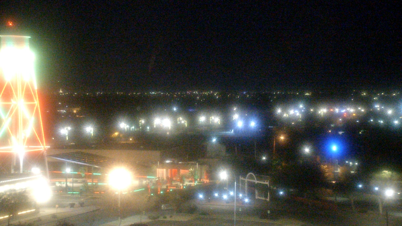 Thumbnail for current weather camera view from Town of Gilbert in Gilbert, Arizona