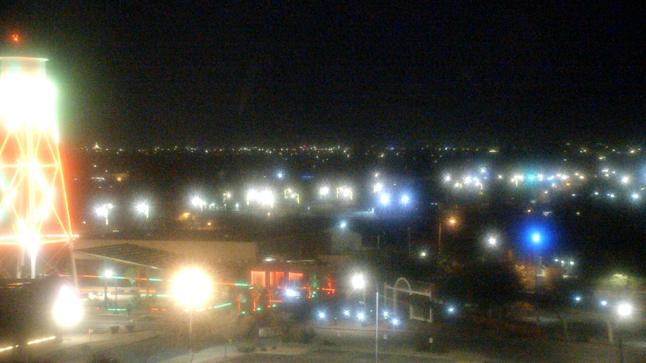 Thumbnail for current weather camera view from Town of Gilbert in Gilbert, Arizona