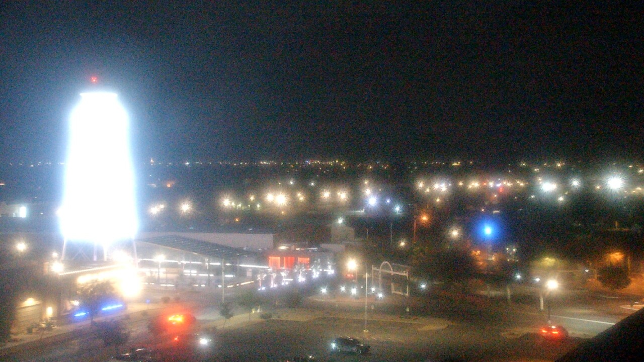 Thumbnail for current weather camera view from Town of Gilbert in Gilbert, Arizona