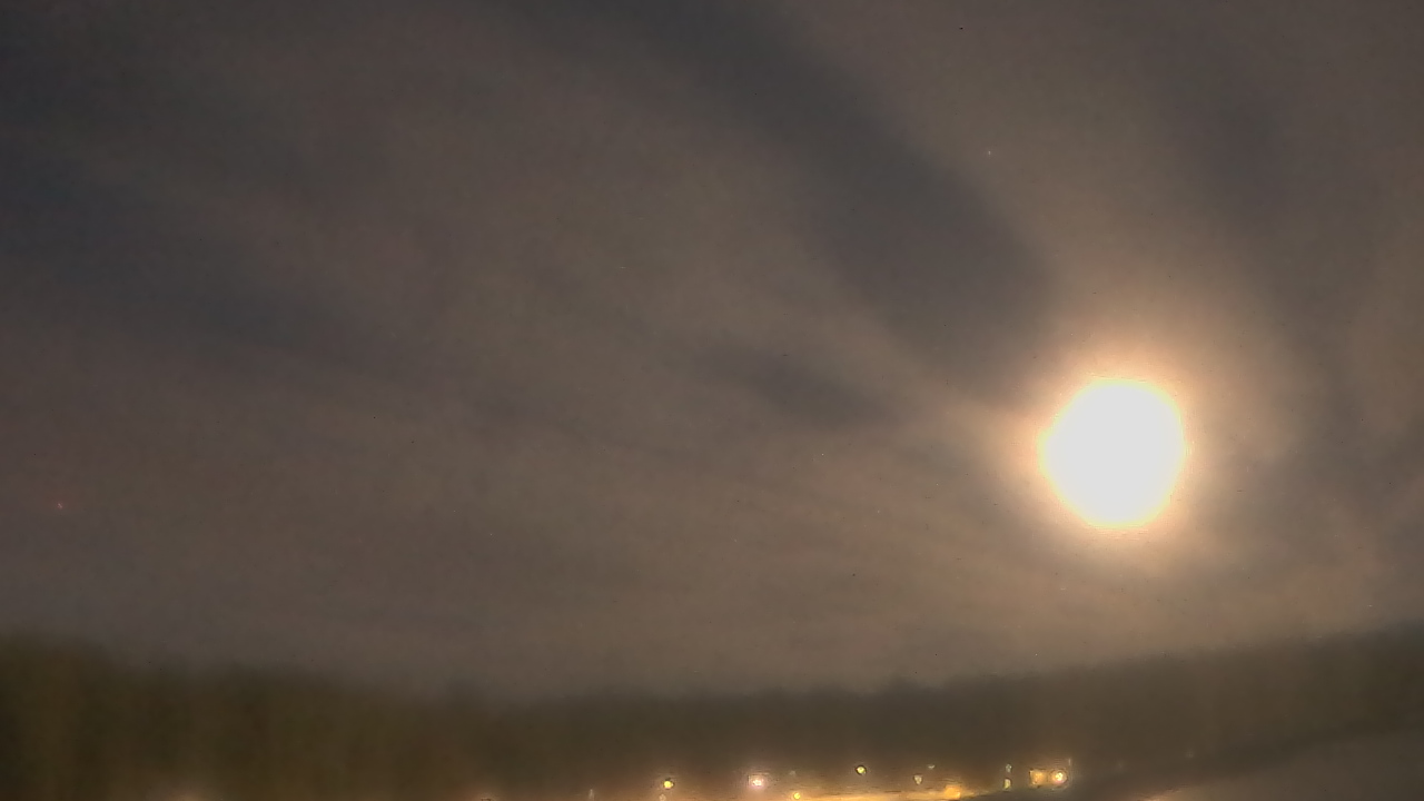 Thumbnail for current weather camera view from The Academies of Loudoun in Leesburg, Virginia