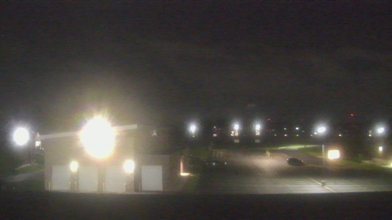 Thumbnail for current weather camera view from Marquardt MS in Glendale Heights, Illinois