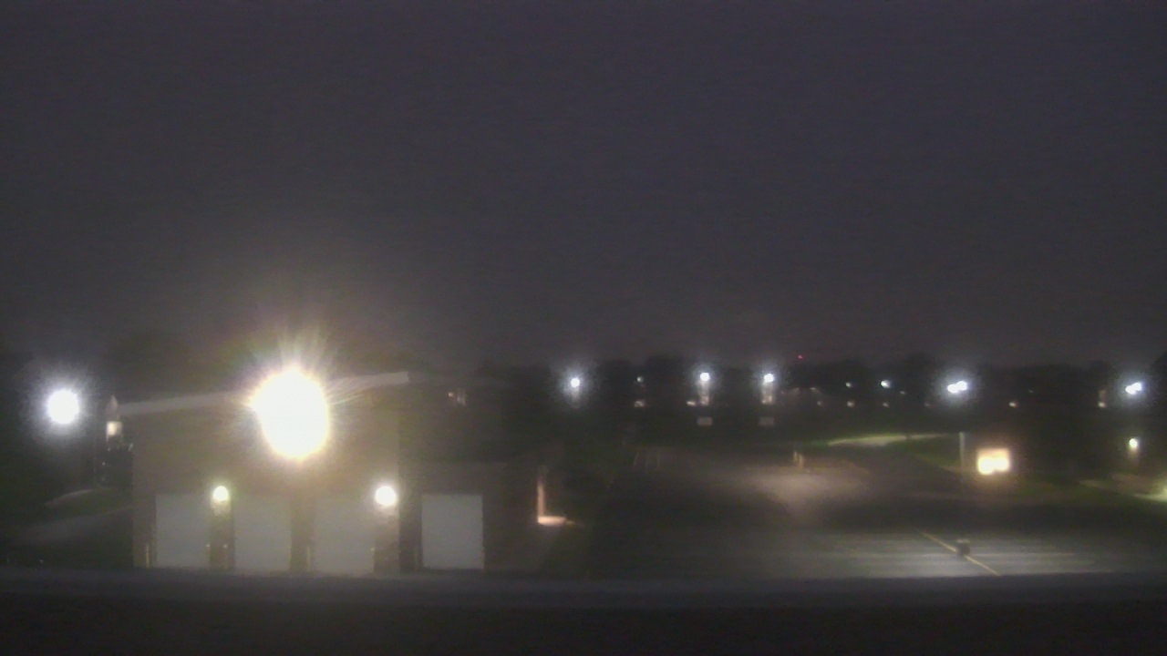 Thumbnail for current weather camera view from Marquardt MS in Glendale Heights, Illinois