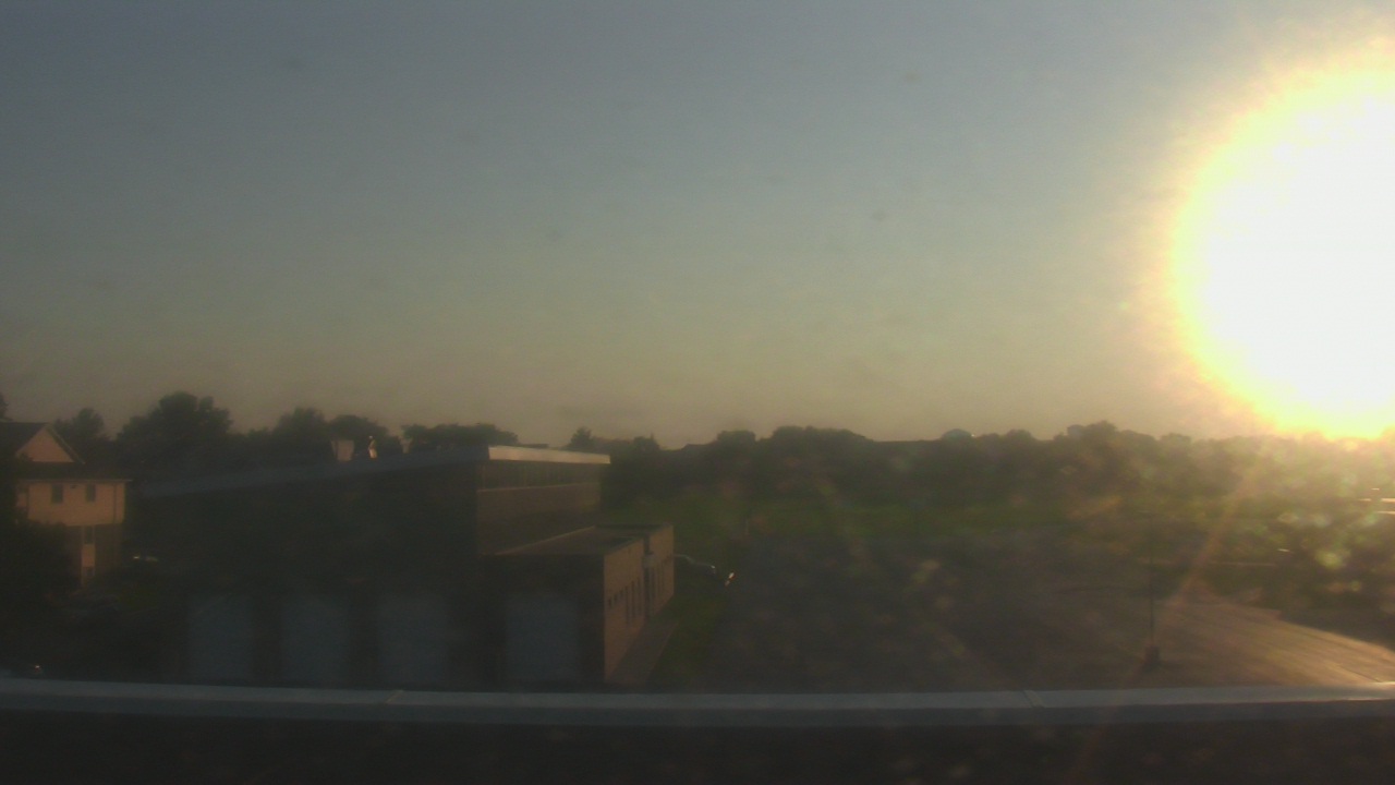 Thumbnail for current weather camera view from Marquardt MS in Glendale Heights, Illinois