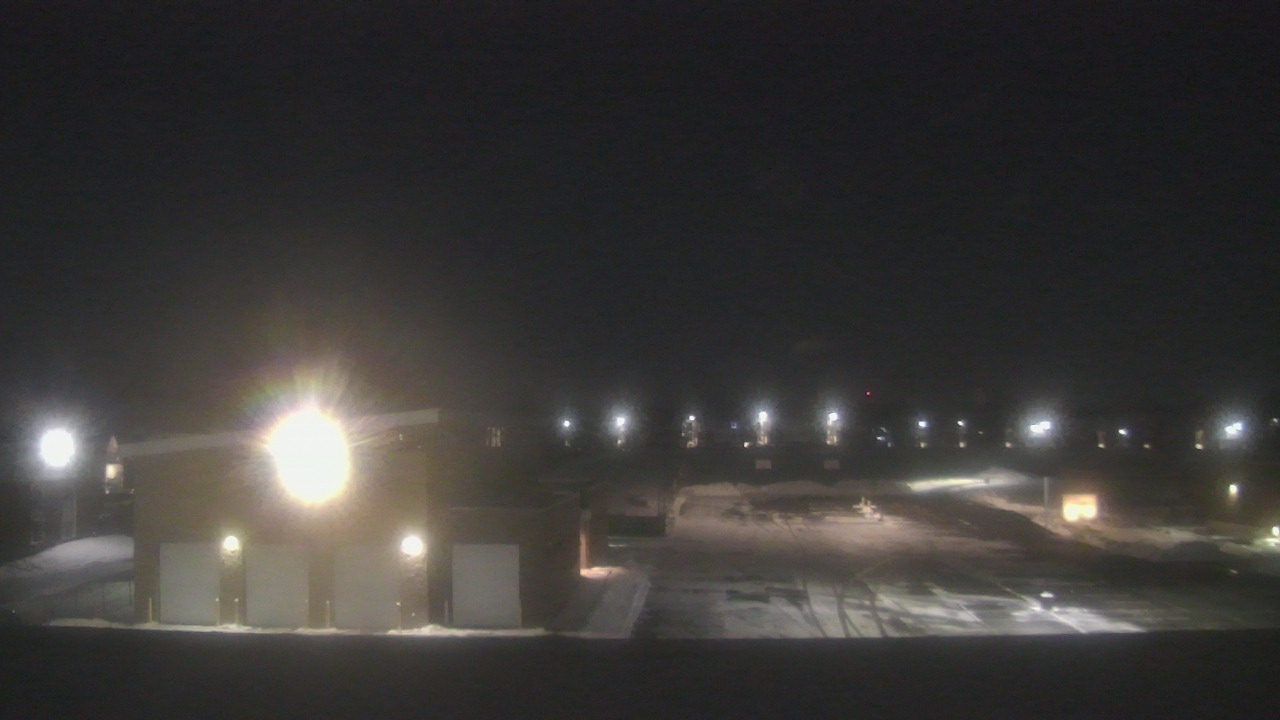 Thumbnail for current weather camera view from Marquardt MS in Glendale Heights, Illinois