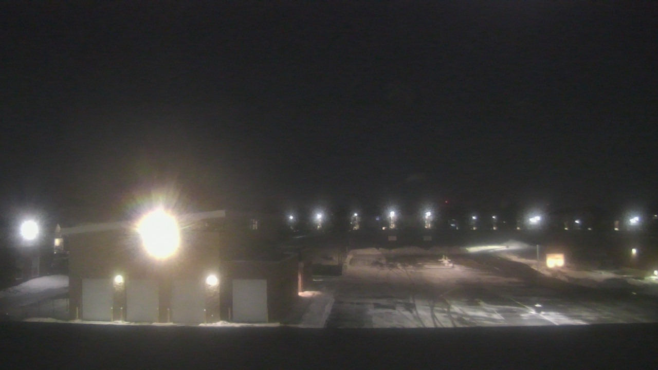 Thumbnail for current weather camera view from Marquardt MS in Glendale Heights, Illinois