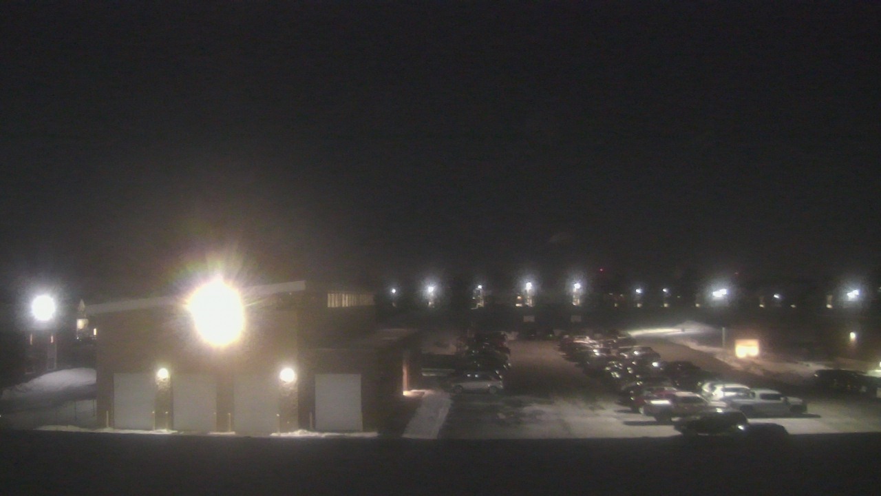 Thumbnail for current weather camera view from Marquardt MS in Glendale Heights, Illinois