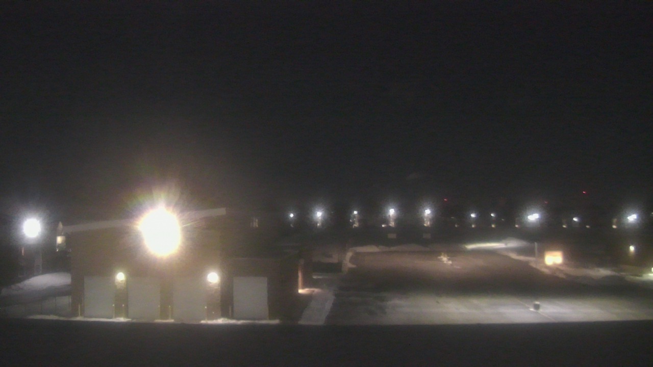 Thumbnail for current weather camera view from Marquardt MS in Glendale Heights, Illinois