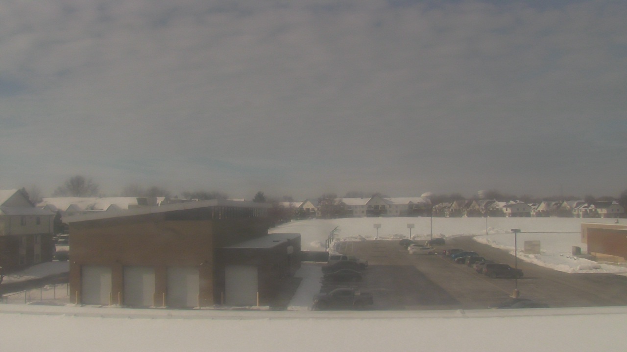 Thumbnail for current weather camera view from Marquardt MS in Glendale Heights, Illinois