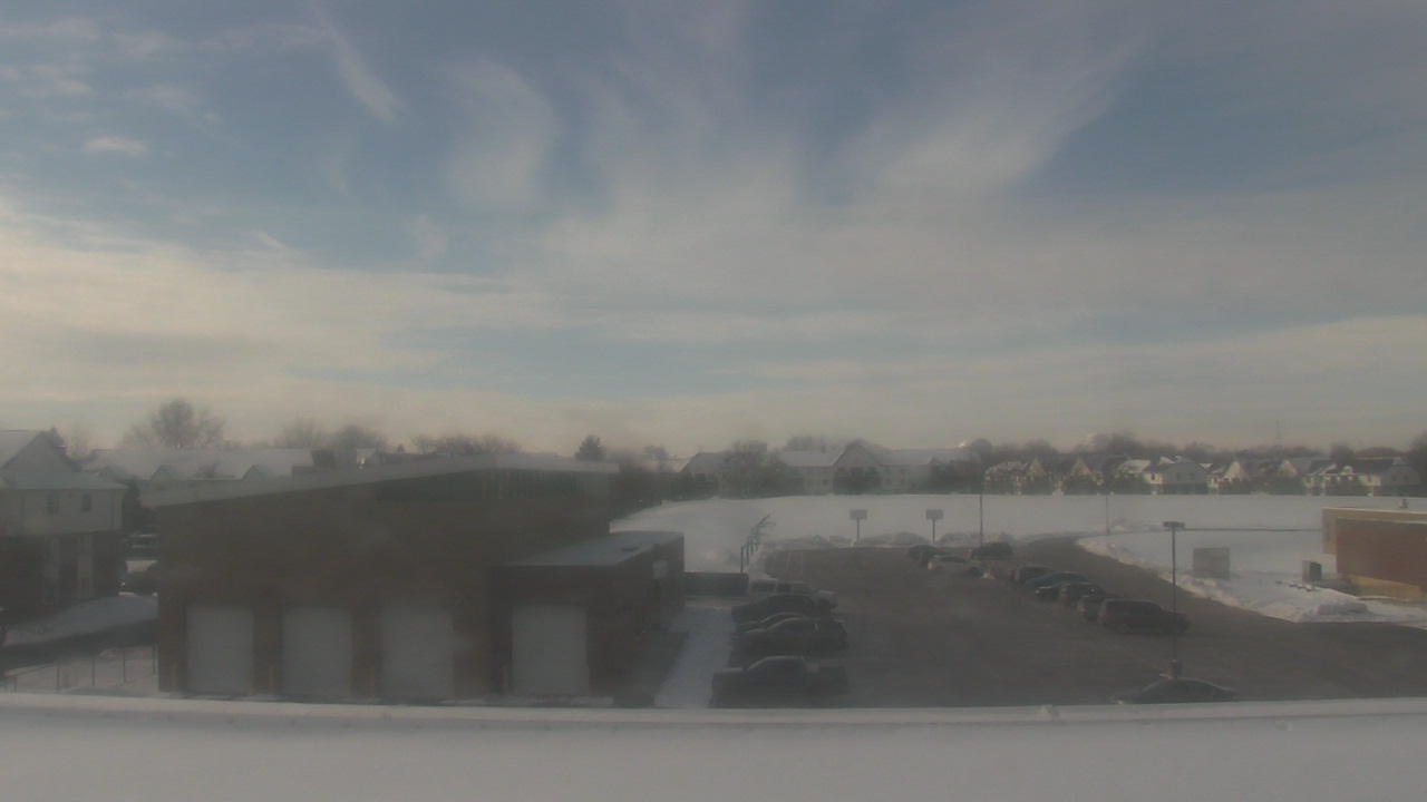 Thumbnail for current weather camera view from Marquardt MS in Glendale Heights, Illinois
