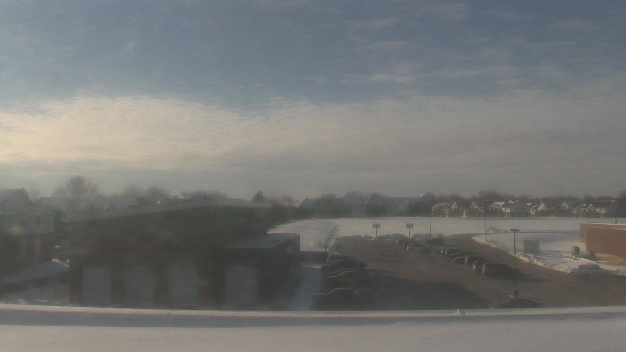 Thumbnail for current weather camera view from Marquardt MS in Glendale Heights, Illinois