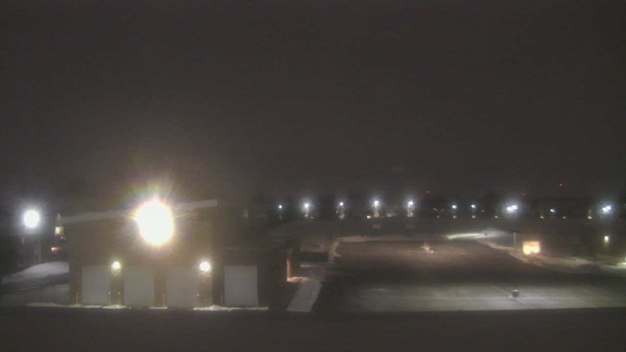 Thumbnail for current weather camera view from Marquardt MS in Glendale Heights, Illinois