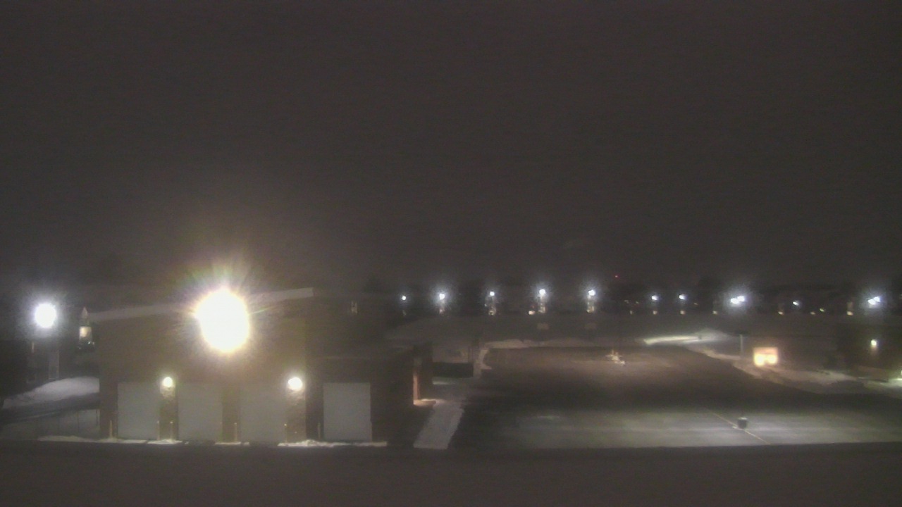 Thumbnail for current weather camera view from Marquardt MS in Glendale Heights, Illinois