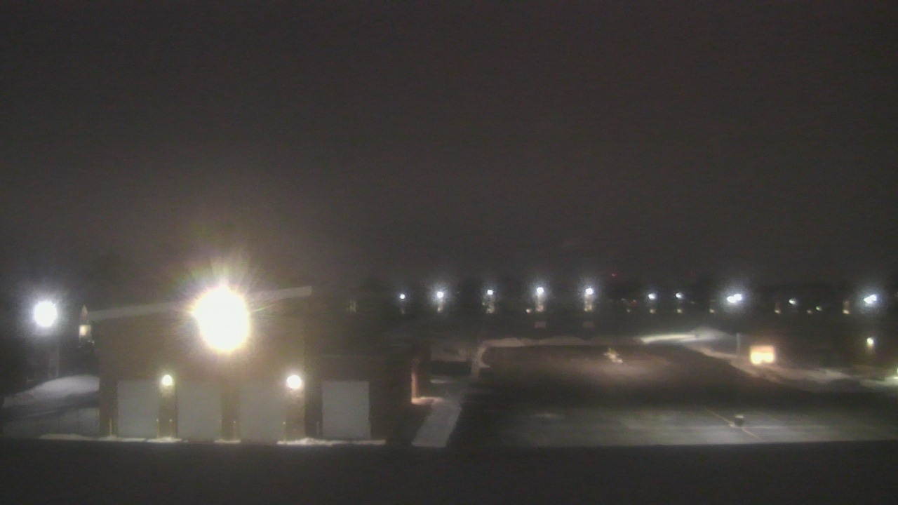 Thumbnail for current weather camera view from Marquardt MS in Glendale Heights, Illinois