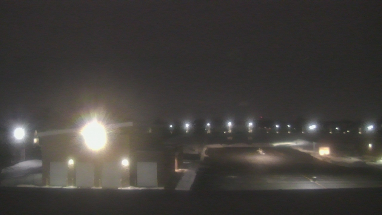 Thumbnail for current weather camera view from Marquardt MS in Glendale Heights, Illinois