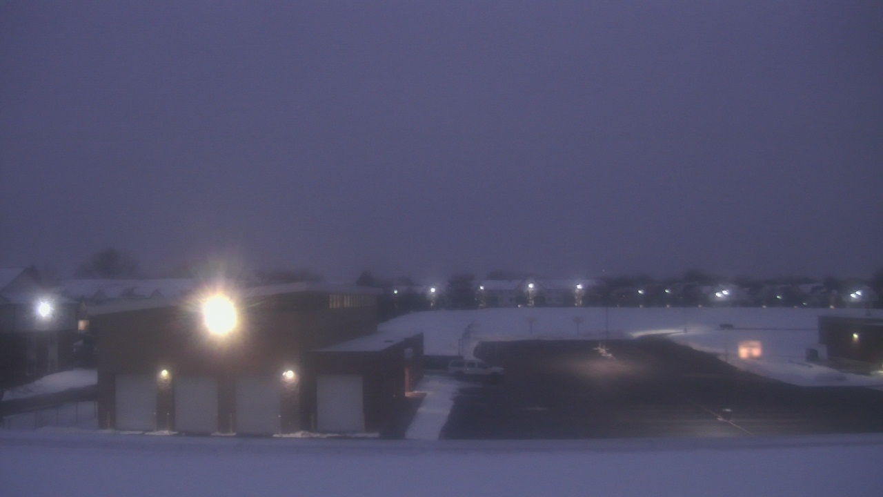 Thumbnail for current weather camera view from Marquardt MS in Glendale Heights, Illinois