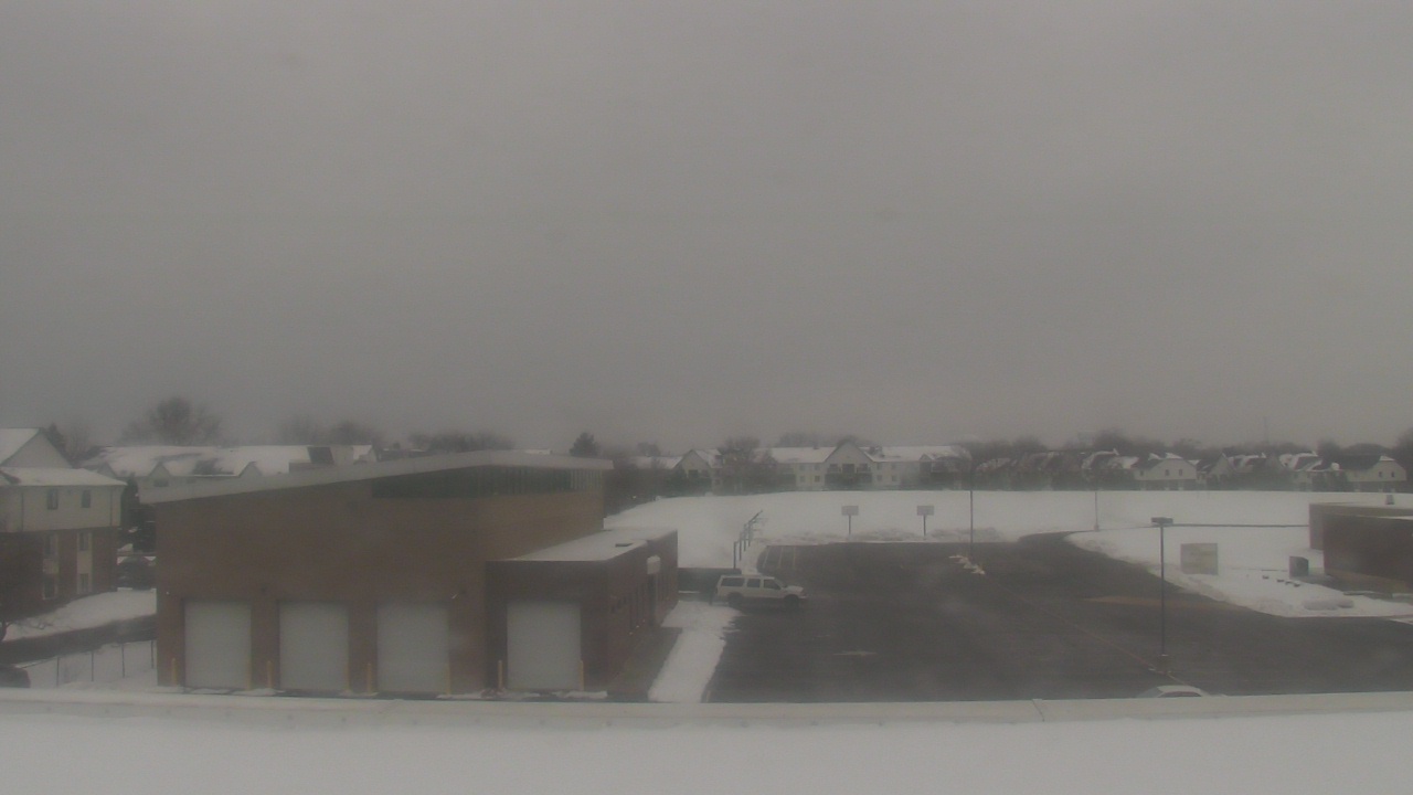 Thumbnail for current weather camera view from Marquardt MS in Glendale Heights, Illinois