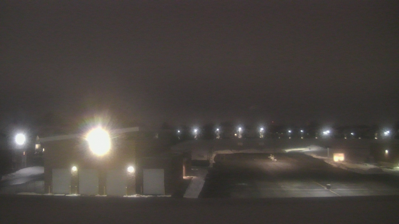 Thumbnail for current weather camera view from Marquardt MS in Glendale Heights, Illinois