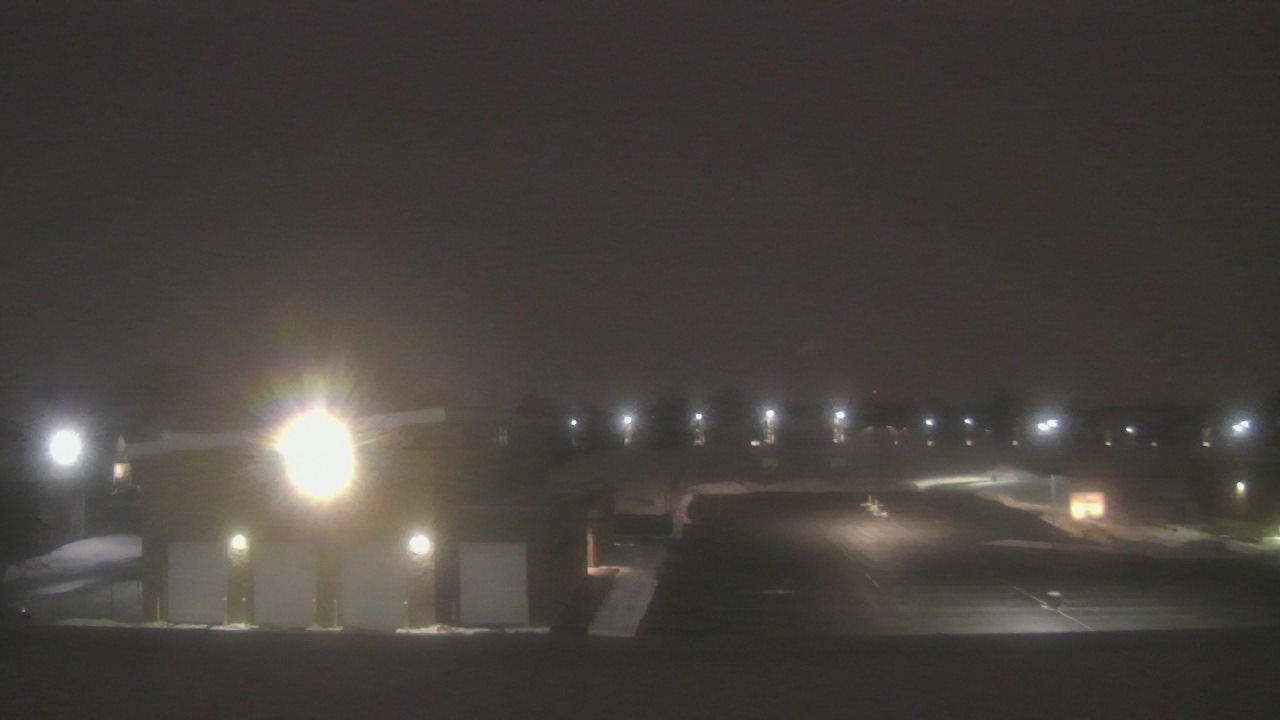 Thumbnail for current weather camera view from Marquardt MS in Glendale Heights, Illinois