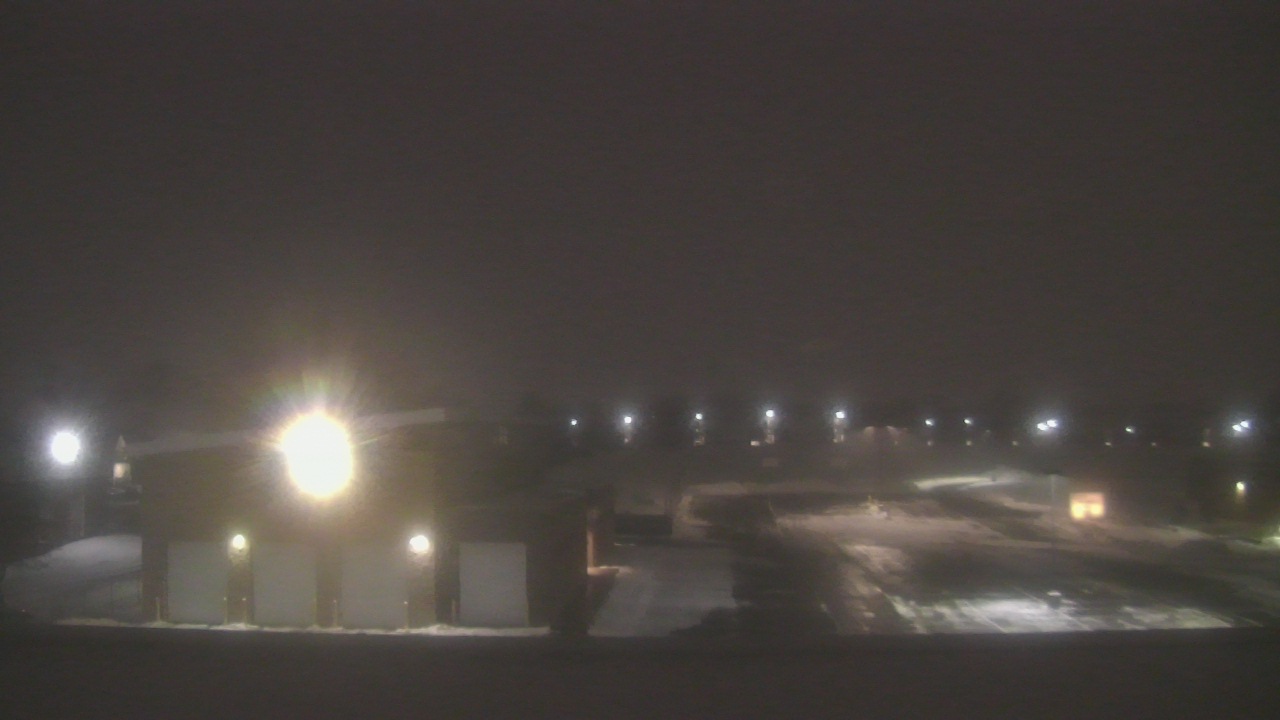 Thumbnail for current weather camera view from Marquardt MS in Glendale Heights, Illinois