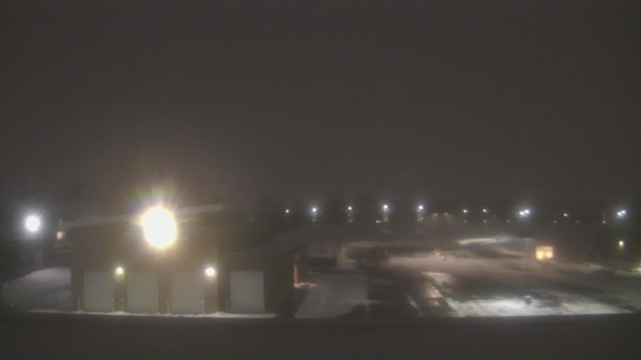 Thumbnail for current weather camera view from Marquardt MS in Glendale Heights, Illinois