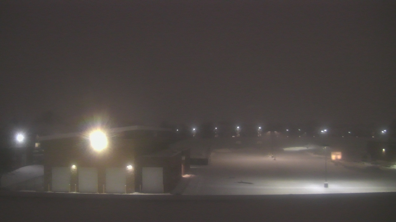 Thumbnail for current weather camera view from Marquardt MS in Glendale Heights, Illinois