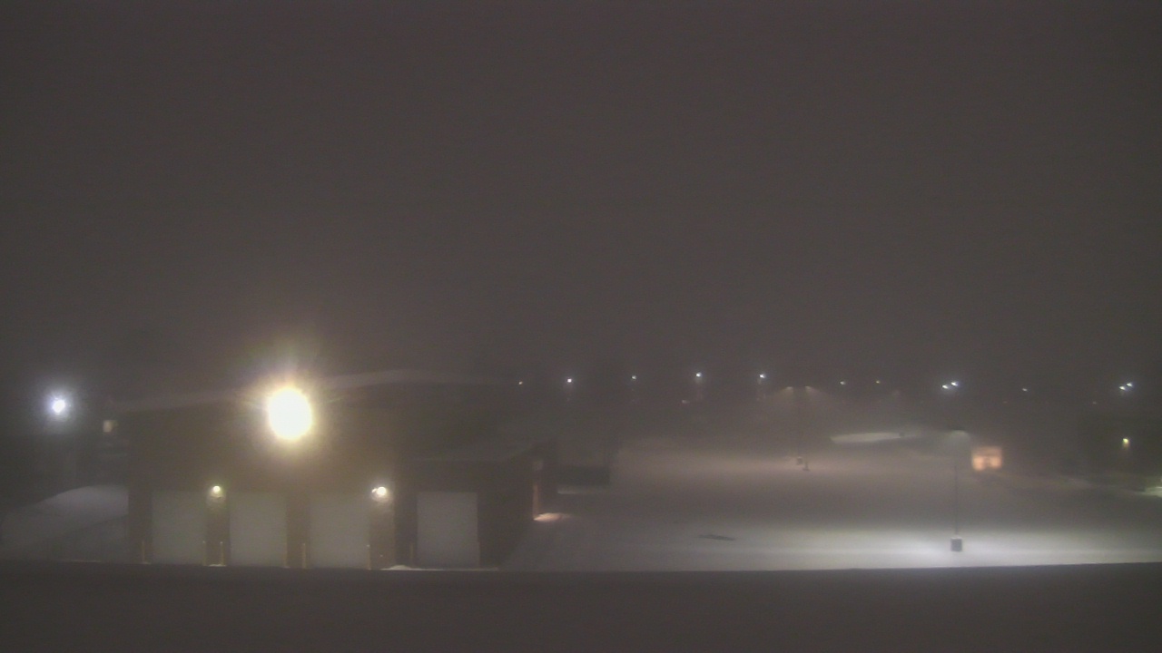 Thumbnail for current weather camera view from Marquardt MS in Glendale Heights, Illinois