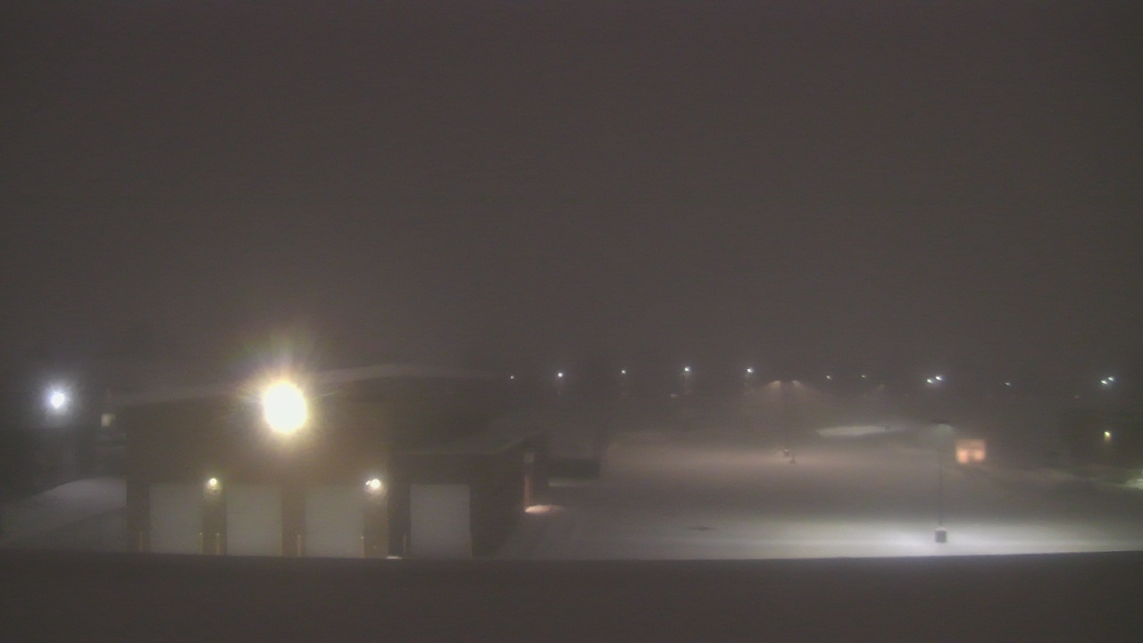 Thumbnail for current weather camera view from Marquardt MS in Glendale Heights, Illinois