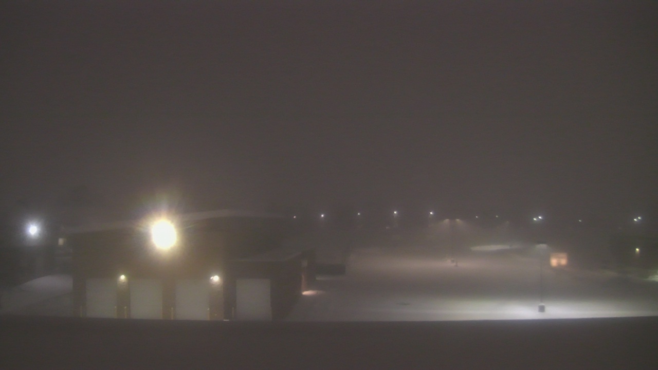 Thumbnail for current weather camera view from Marquardt MS in Glendale Heights, Illinois