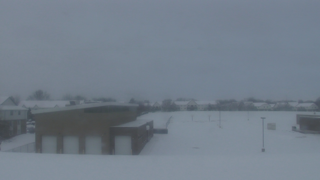 Thumbnail for current weather camera view from Marquardt MS in Glendale Heights, Illinois