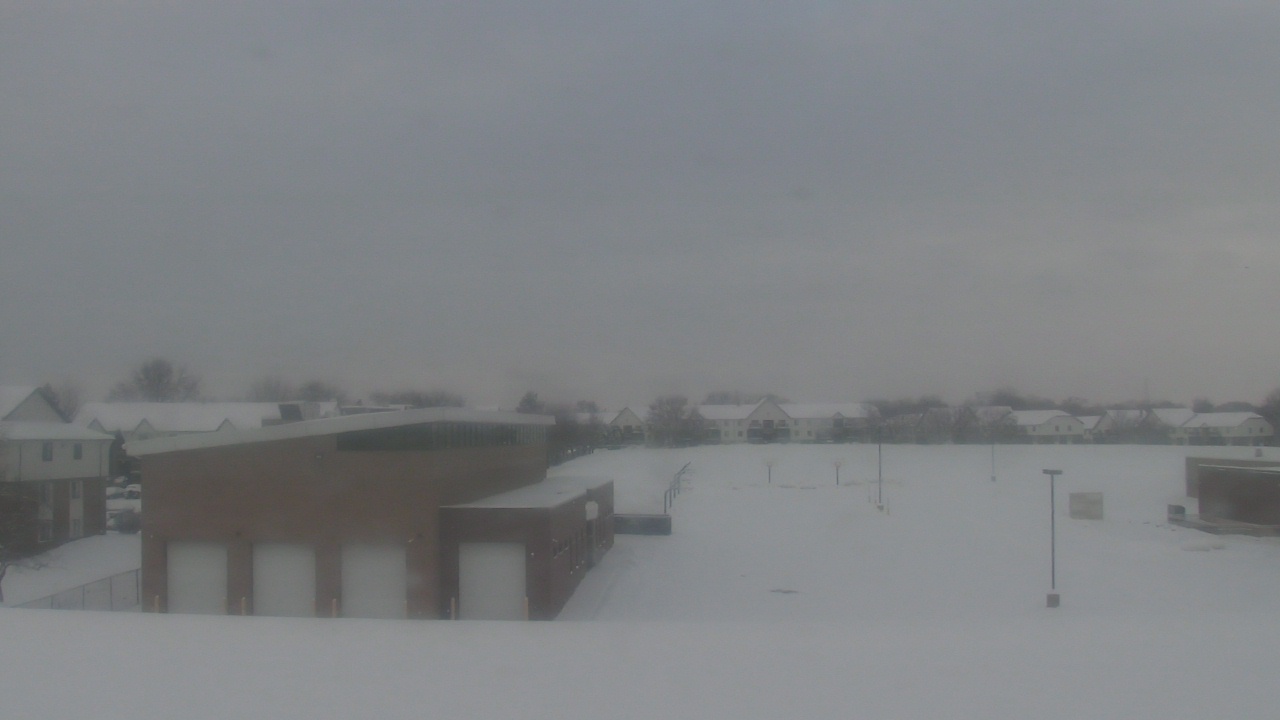 Thumbnail for current weather camera view from Marquardt MS in Glendale Heights, Illinois