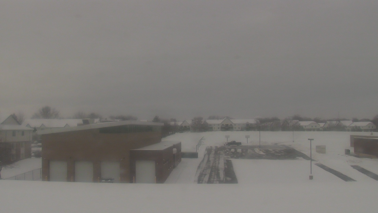 Thumbnail for current weather camera view from Marquardt MS in Glendale Heights, Illinois