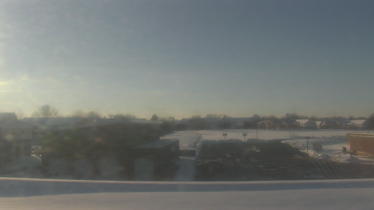 Thumbnail for current weather camera view from Marquardt MS in Glendale Heights, Illinois