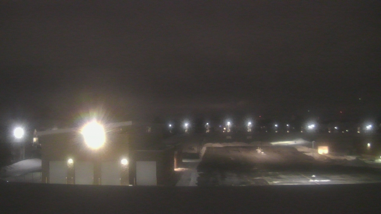 Thumbnail for current weather camera view from Marquardt MS in Glendale Heights, Illinois