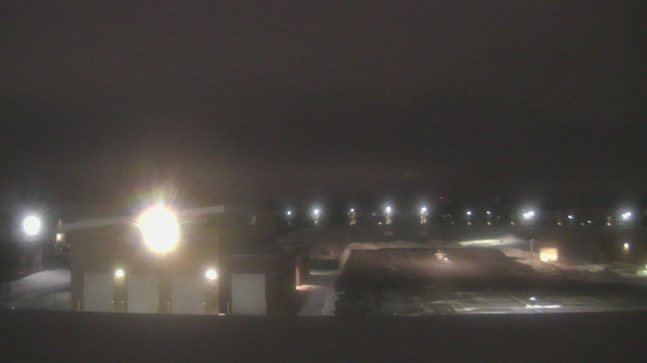 Thumbnail for current weather camera view from Marquardt MS in Glendale Heights, Illinois